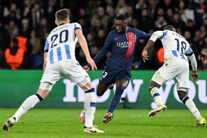 lol 职业选手-关于皇家社会迎欧冠关键赛，今夜临场应变，气氛紧张，高层口径保持一致的信息