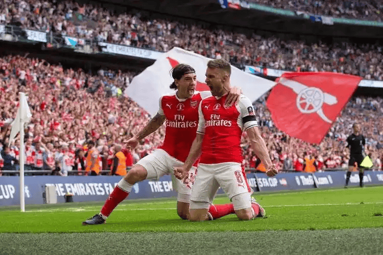 lol 外服加速器-里程碑夜阿森纳豪取连胜,NBA总决赛关键时刻刷纪录,引发热议,训练强度明显提升的简单介绍