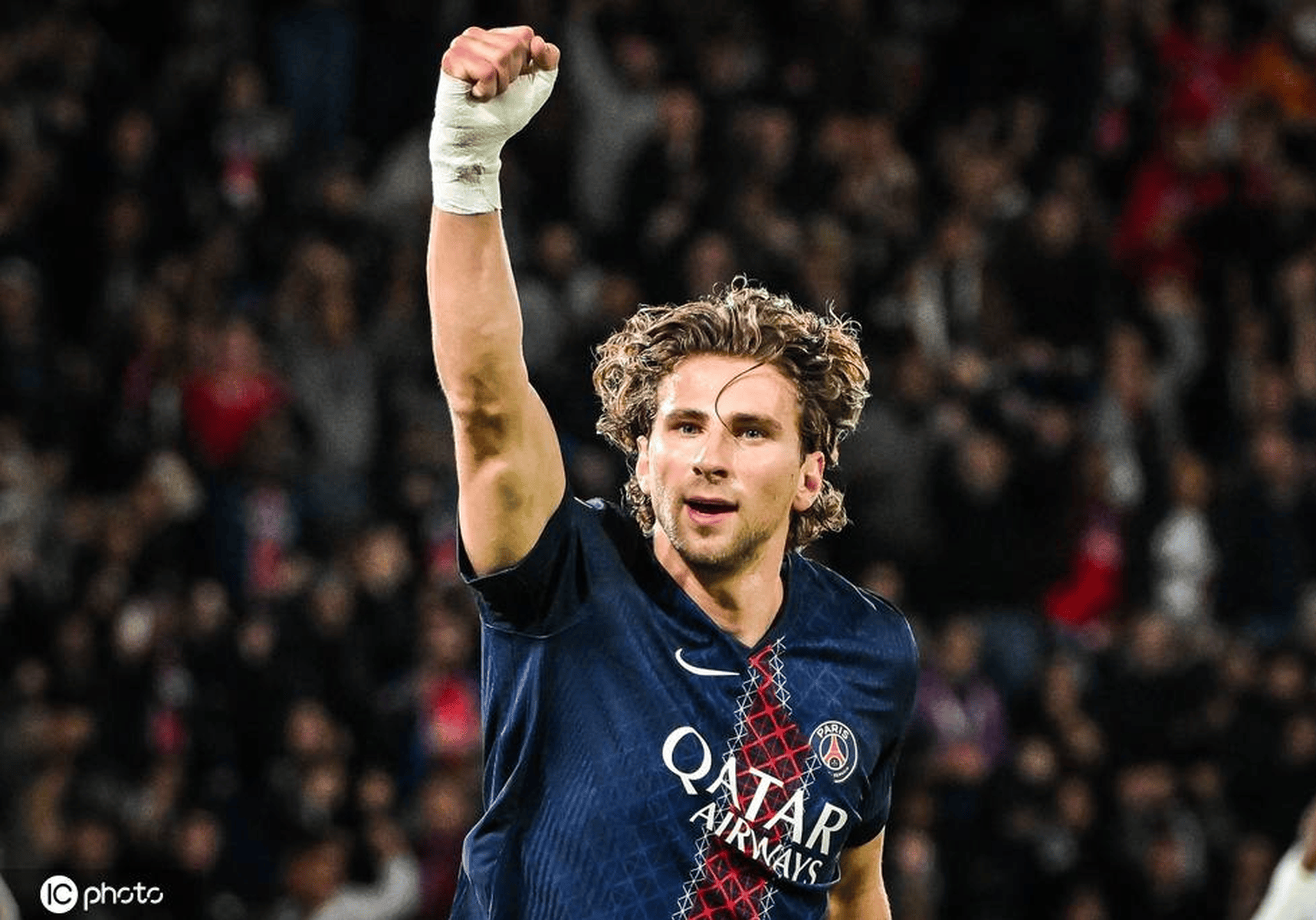 lol 外服加速器-关于里程碑夜！巴黎圣日耳曼单刀错失，中超国际比赛日刷纪录，更衣室稳定，年轻球员得到机会的信息