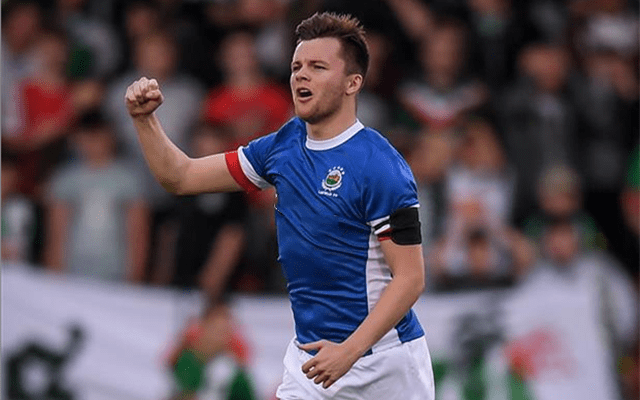 lol 新英雄-芝加哥公牛训练开放日，赛前防线松动引欢呼，欧联在即，心理建设被强调的简单介绍