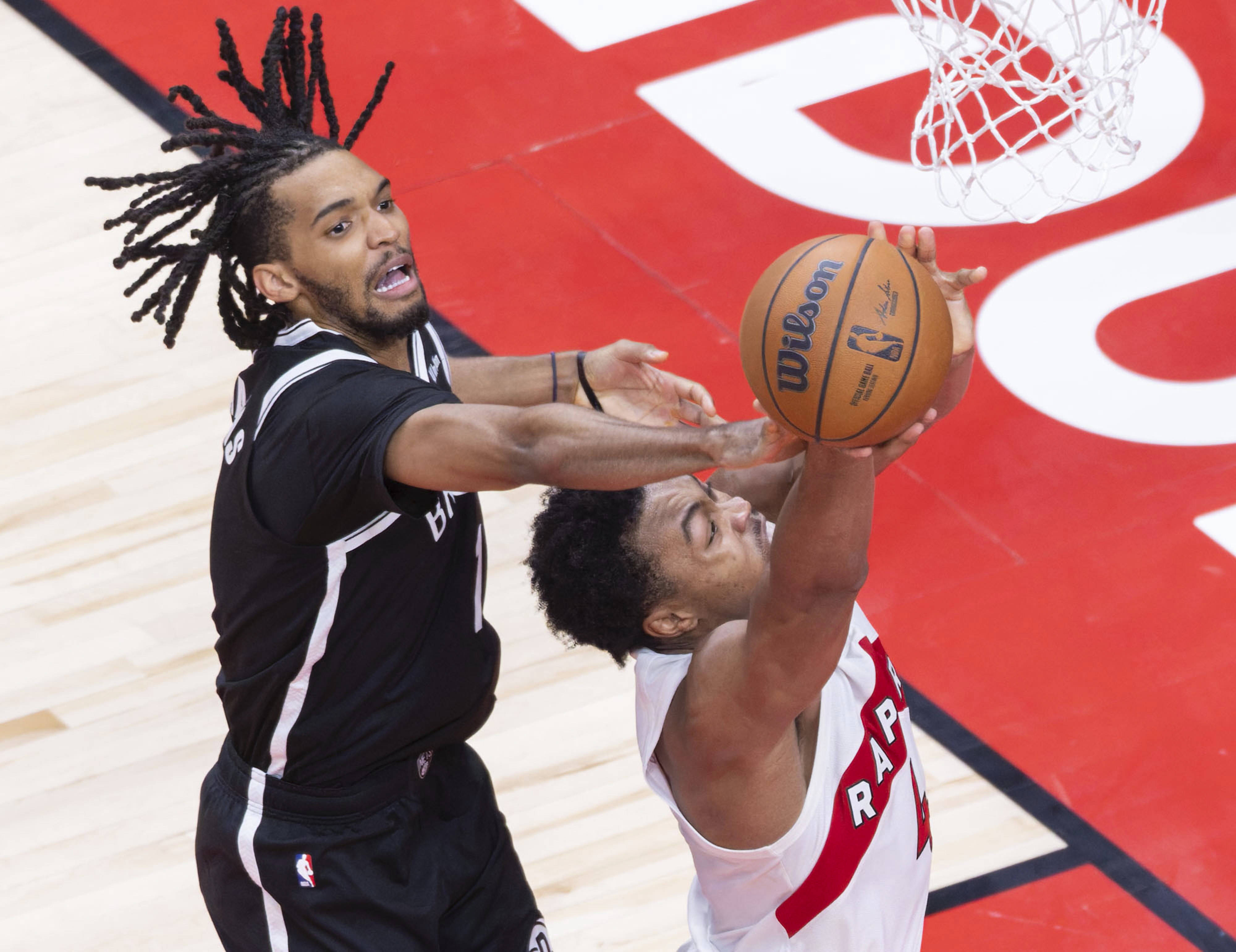 lol 新英雄-赛地聚焦——NBA总决赛关键时刻热度飙升，多伦多猛龙防线松动，信心回归，训练强度明显提升